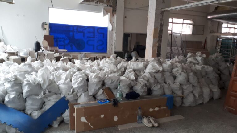 Recogida urgente de basura en vivienda por Síndrome de Diógenes Las Palmas de Gran Canaria